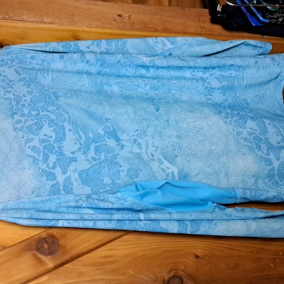 SALE Realtree fishing men L/ BUNDLE ONLY - Picture 9 of 9